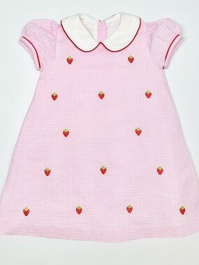 Anavini Strawberry Smocked Dress